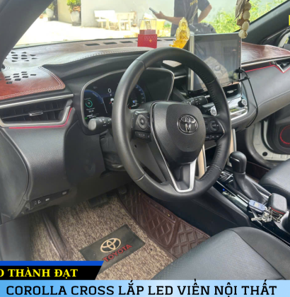 COROLLA CROSS LẮP LED VIỀN NỘI THẤT