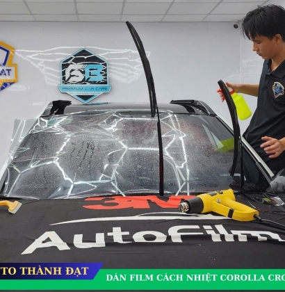 DÁN FILM CÁCH NHIỆT XE COROLLA CROSS