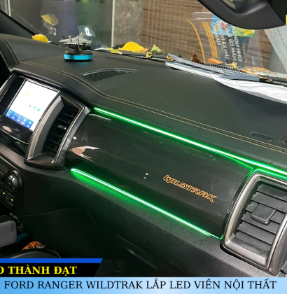 FORD RANGER WILDTRAK LẮP LED VIỀN NỘI THẤT