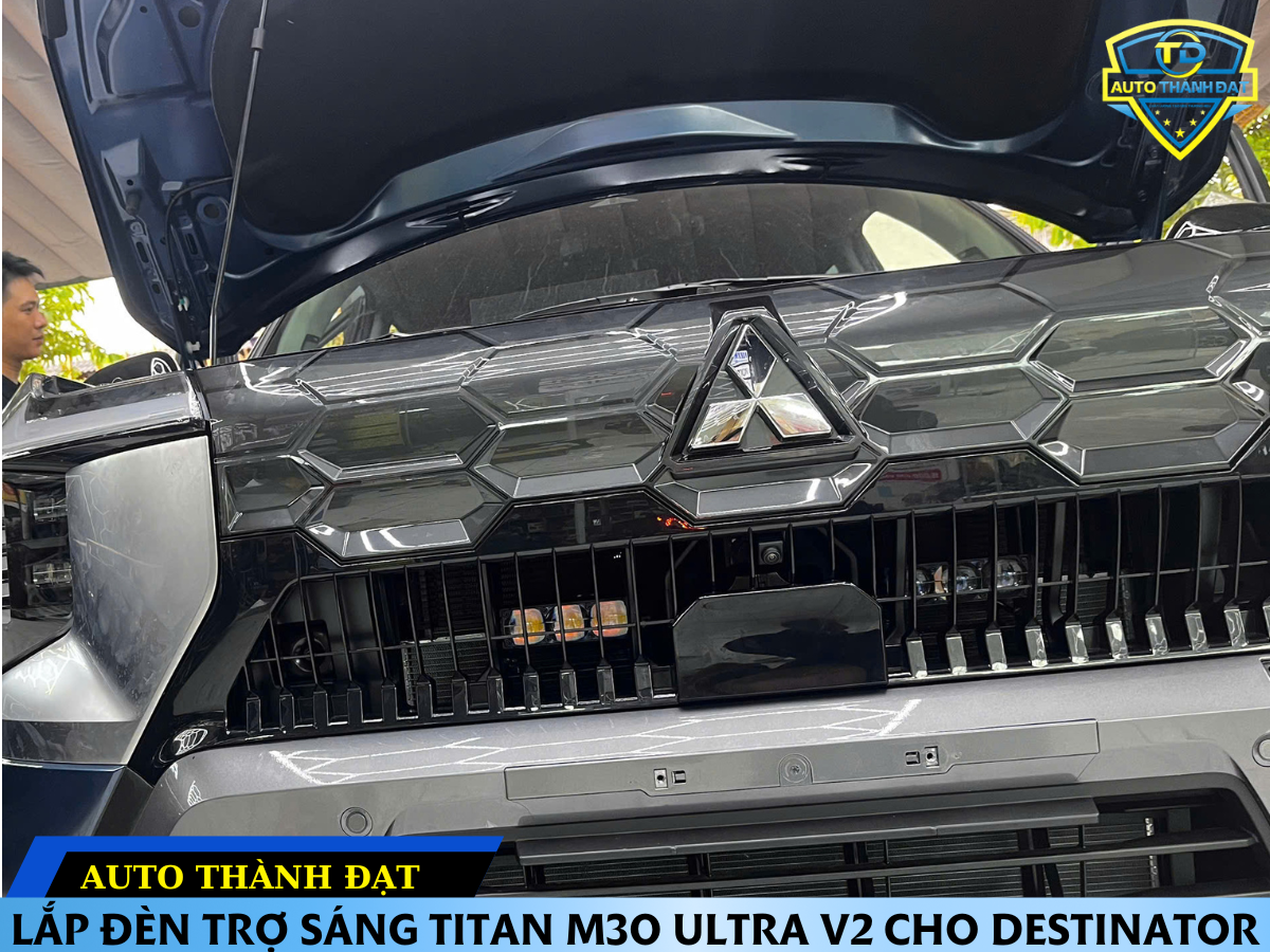 LẮP ĐÈN TRỢ SÁNG TITAN M30 ULTRA V2 CHO DESTINATOR
