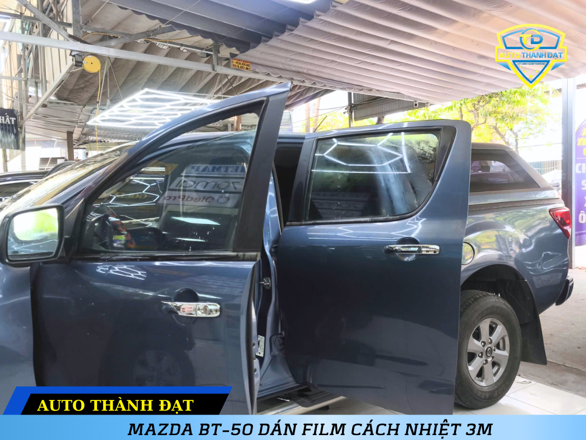 MAZDA BT-50 DÁN FILM CÁCH NHIỆT 3M