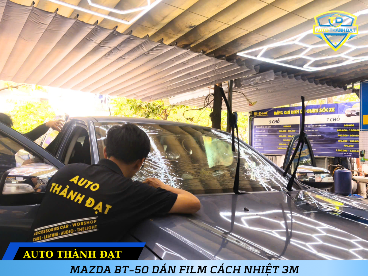 MAZDA BT-50 DÁN FILM CÁCH NHIỆT 3M