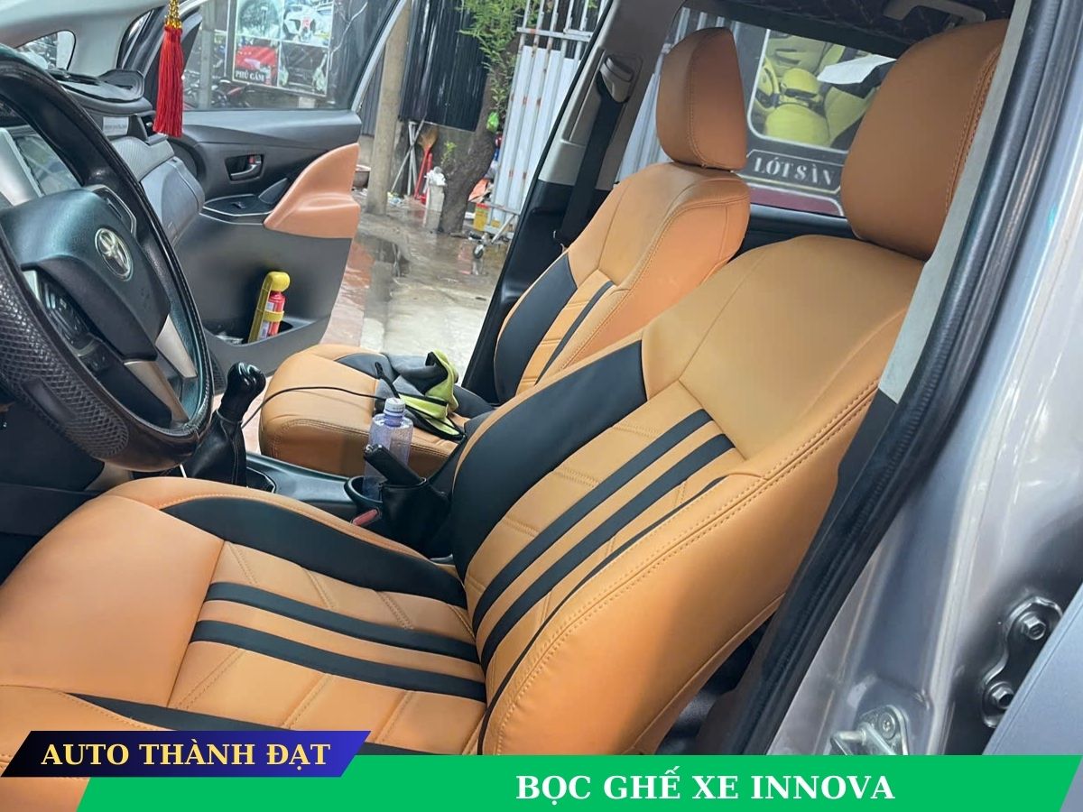 bọc-da-ghế-xe-INNOVA