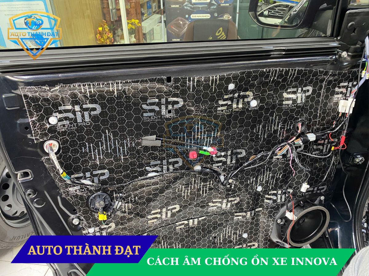 cach-am-chong-on-xe-innova
