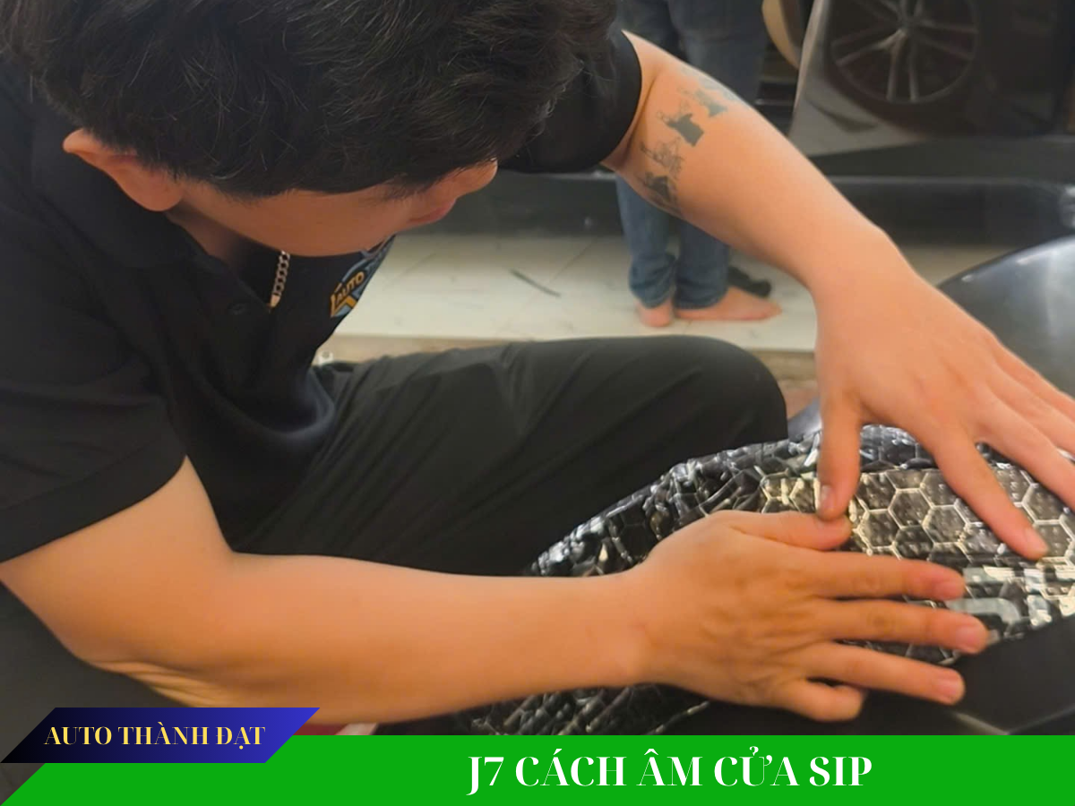 CÁCH ÂM CHỐNG ỒN JAECOO J7