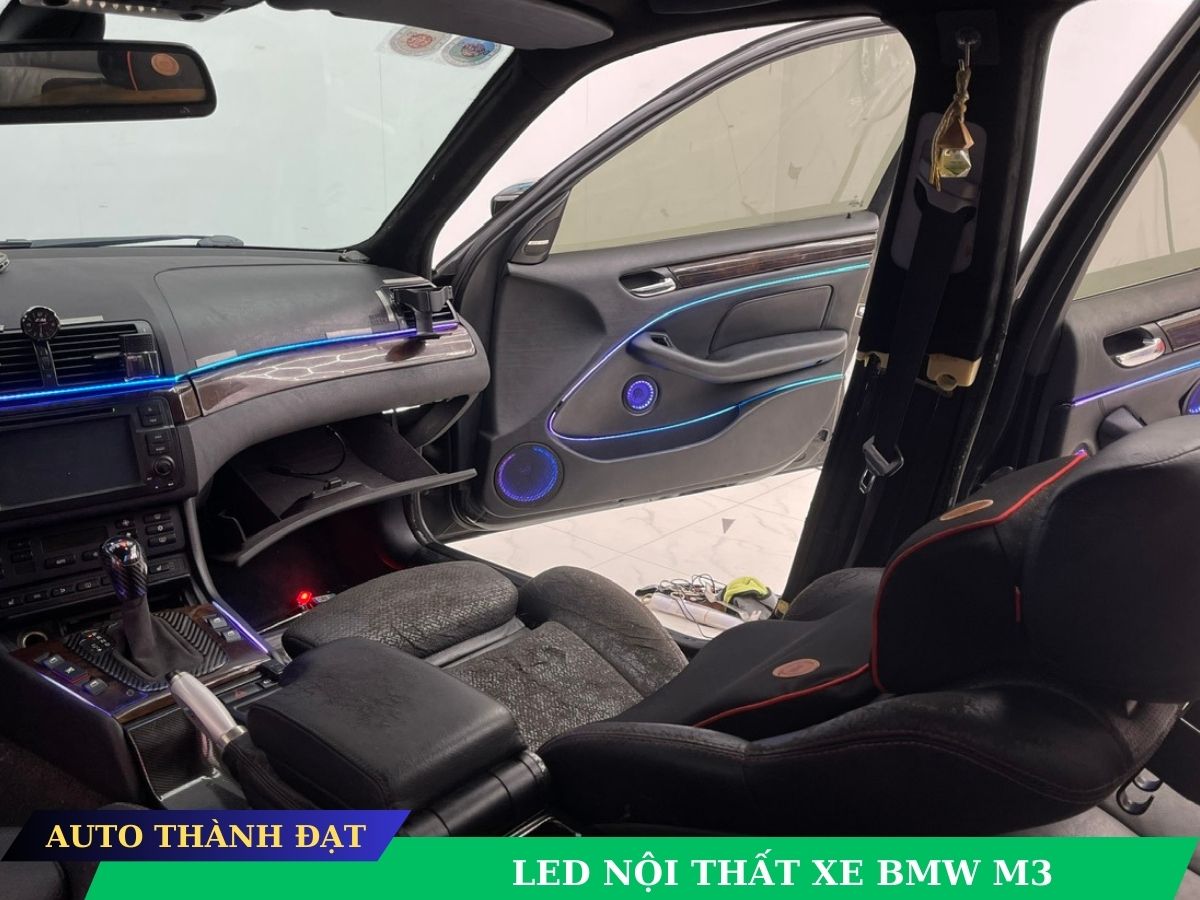 LED-NỘI-THẤT-XE-BMW-M3