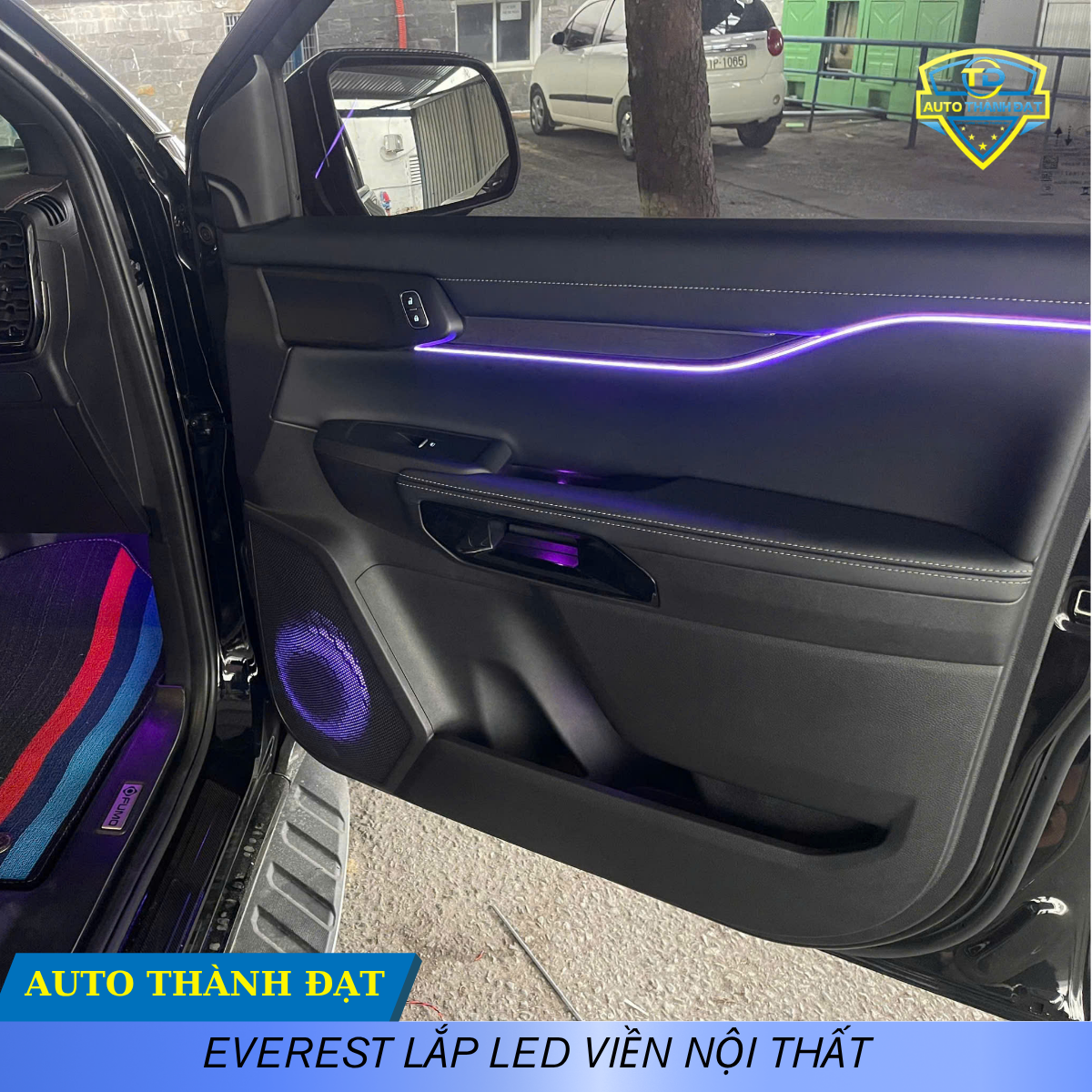 FORD EVEREST 2024 LẮP LED VIỀN NỘI THẤT