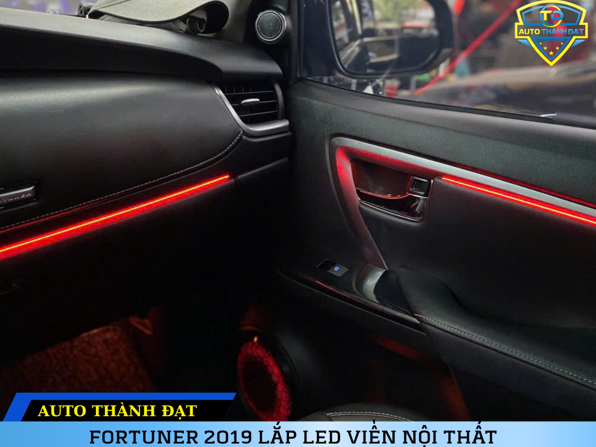 FORTUNER 2019 LẮP LED VIỀN NỘI THẤT
