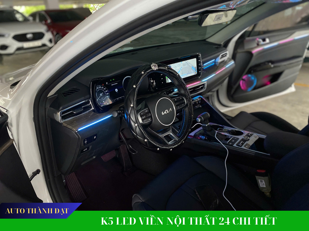 LED NỘI THẤT KIA K5 24 CHI TIẾT
