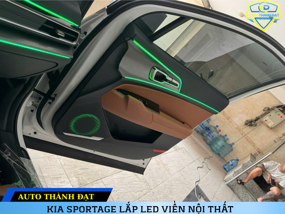 KIA SPORTAGE LẮP LED VIỀN NỘI THẤT