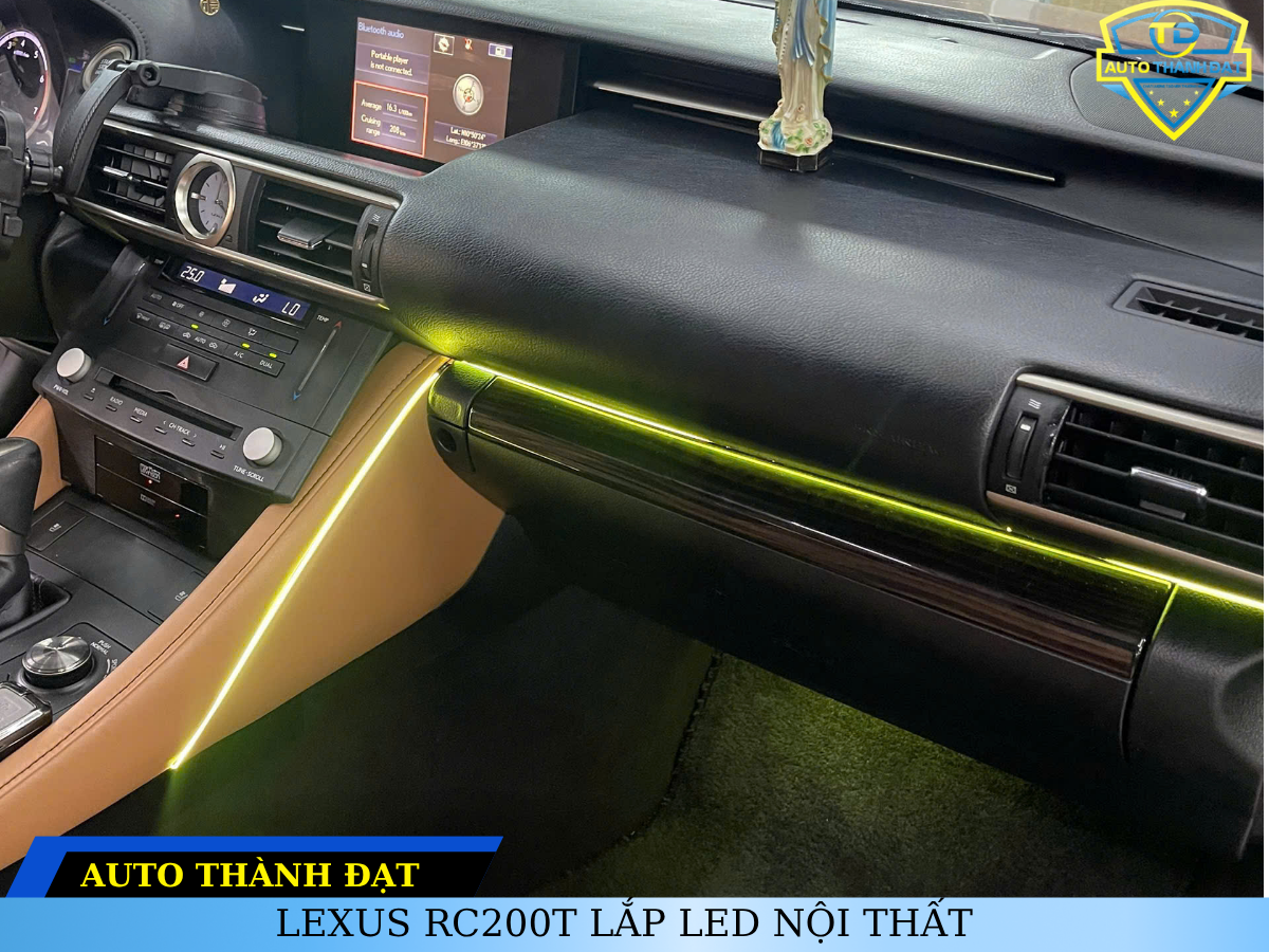 LEXUS RC200T LẮP LED VIỀN NỘI THẤT