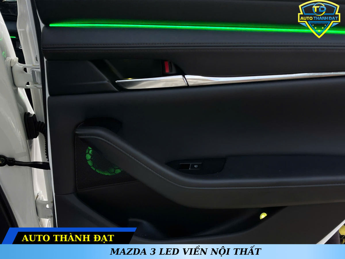 MAZDA 3 LED VIỀN NỘI THẤT