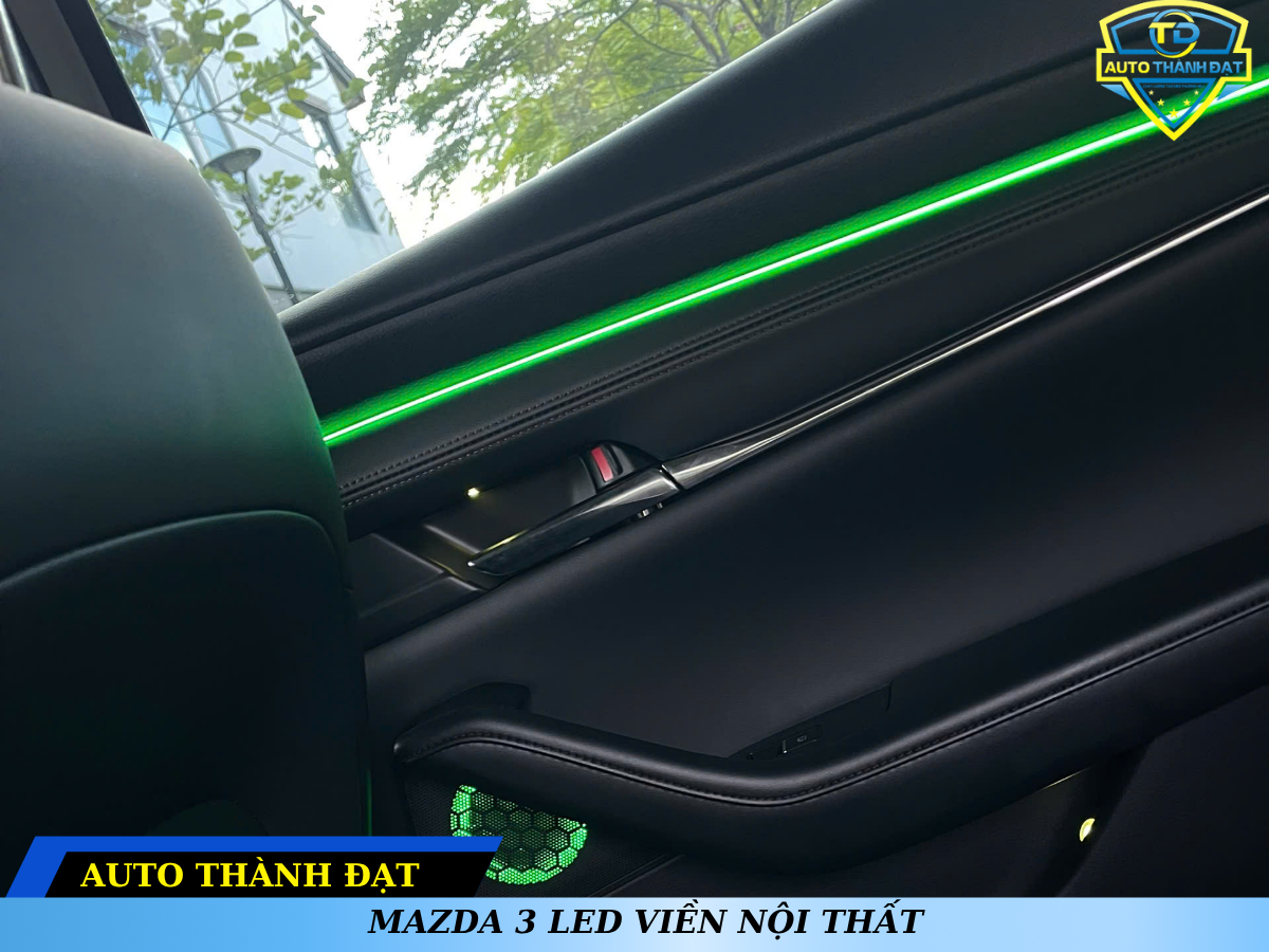 MAZDA 3 LED VIỀN NỘI THẤT