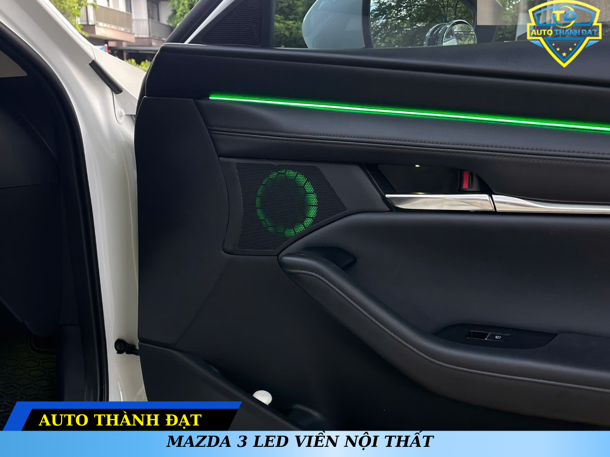 MAZDA 3 LED VIỀN NỘI THẤT