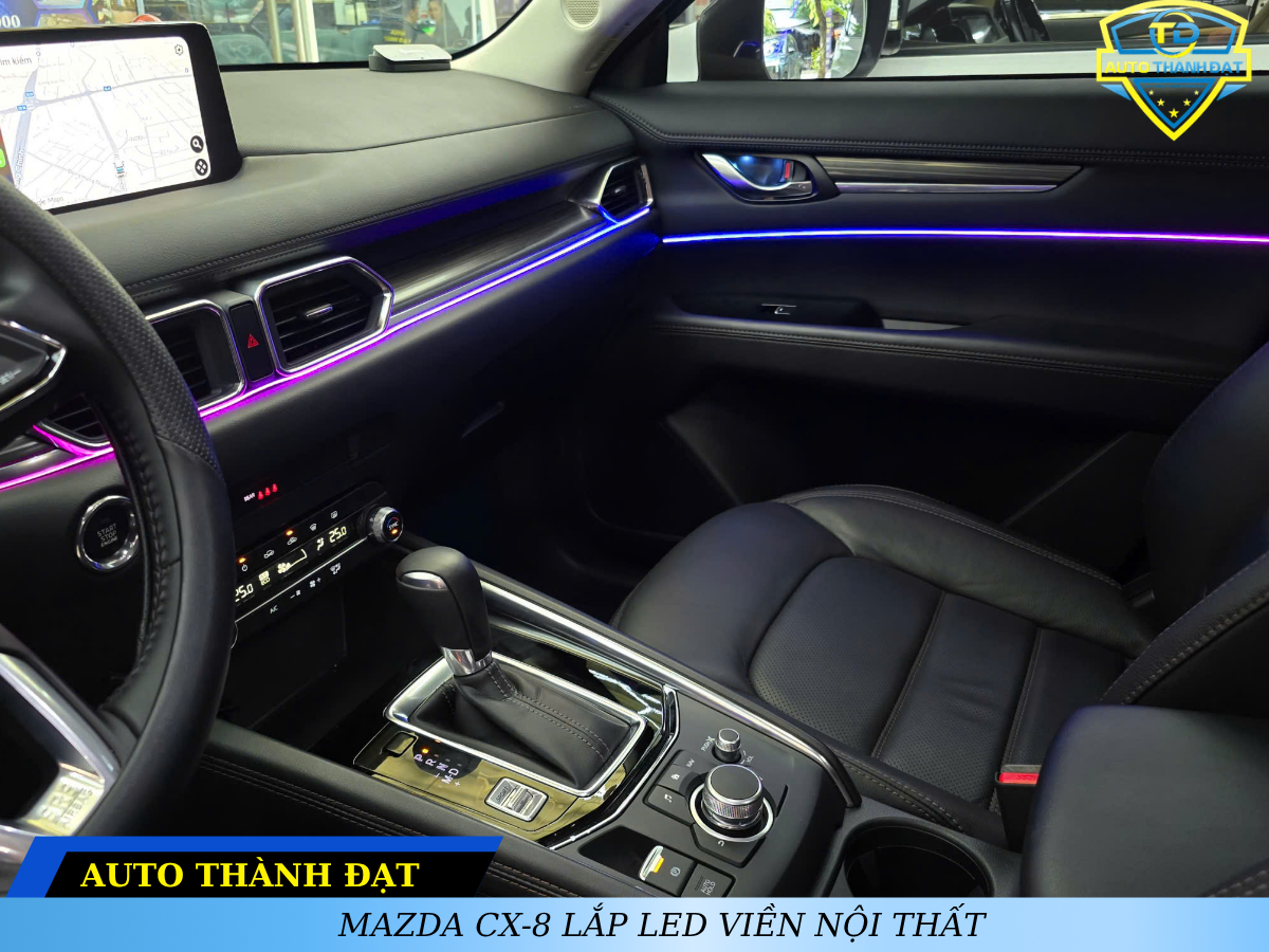 MAZDA CX-8 LẮP LED VIỀN NỘI THẤT