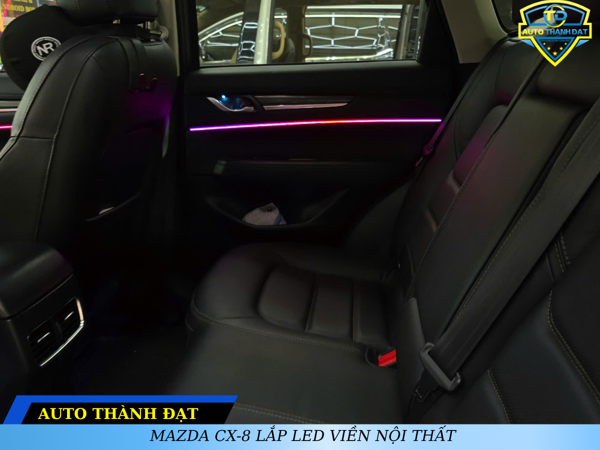 MAZDA CX-8 LẮP LED VIỀN NỘI THẤT