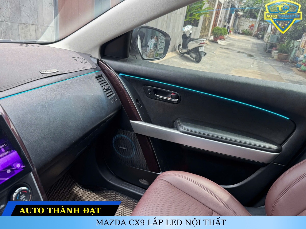 MAZDA CX9 LẮP LED NỘI THẤT