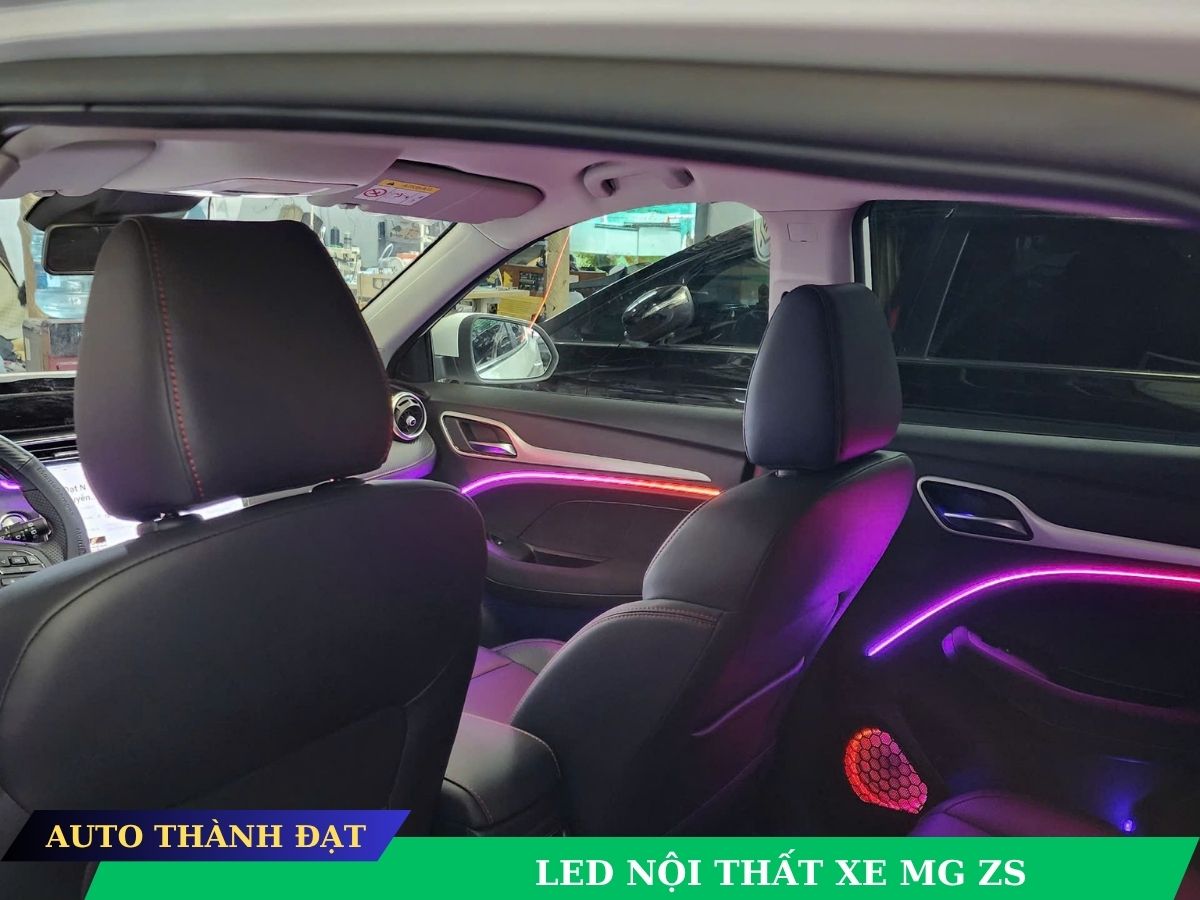 LED NỘI THẤT MG ZS