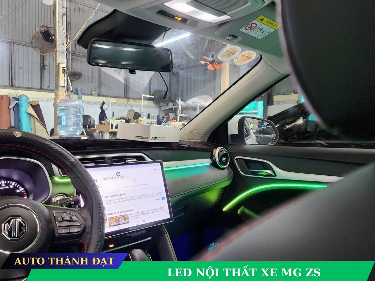 LED NỘI THẤT MG ZS
