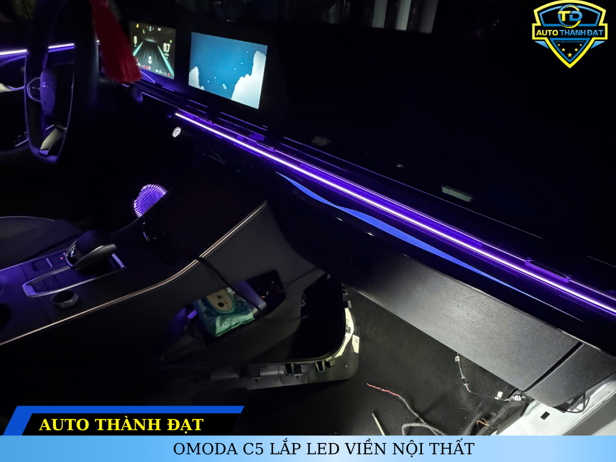 OMODA C5 LẮP LED VIỀN NỘI THẤT