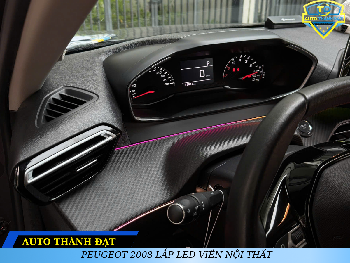 PEUGEOT 2008 LẮP LED VIỀN NỘI THẤT