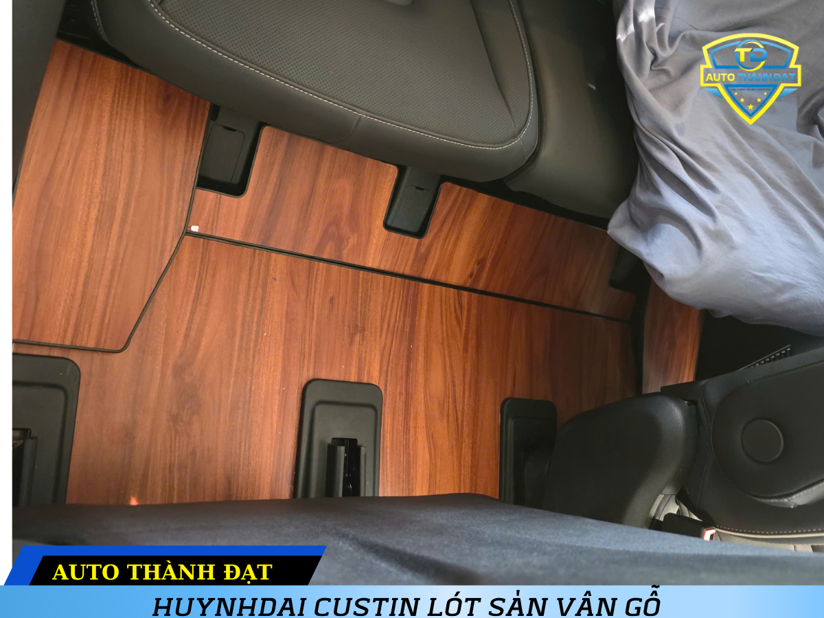 HYUNDAI CUSTIN LÓT SÀN VÂN GỖ