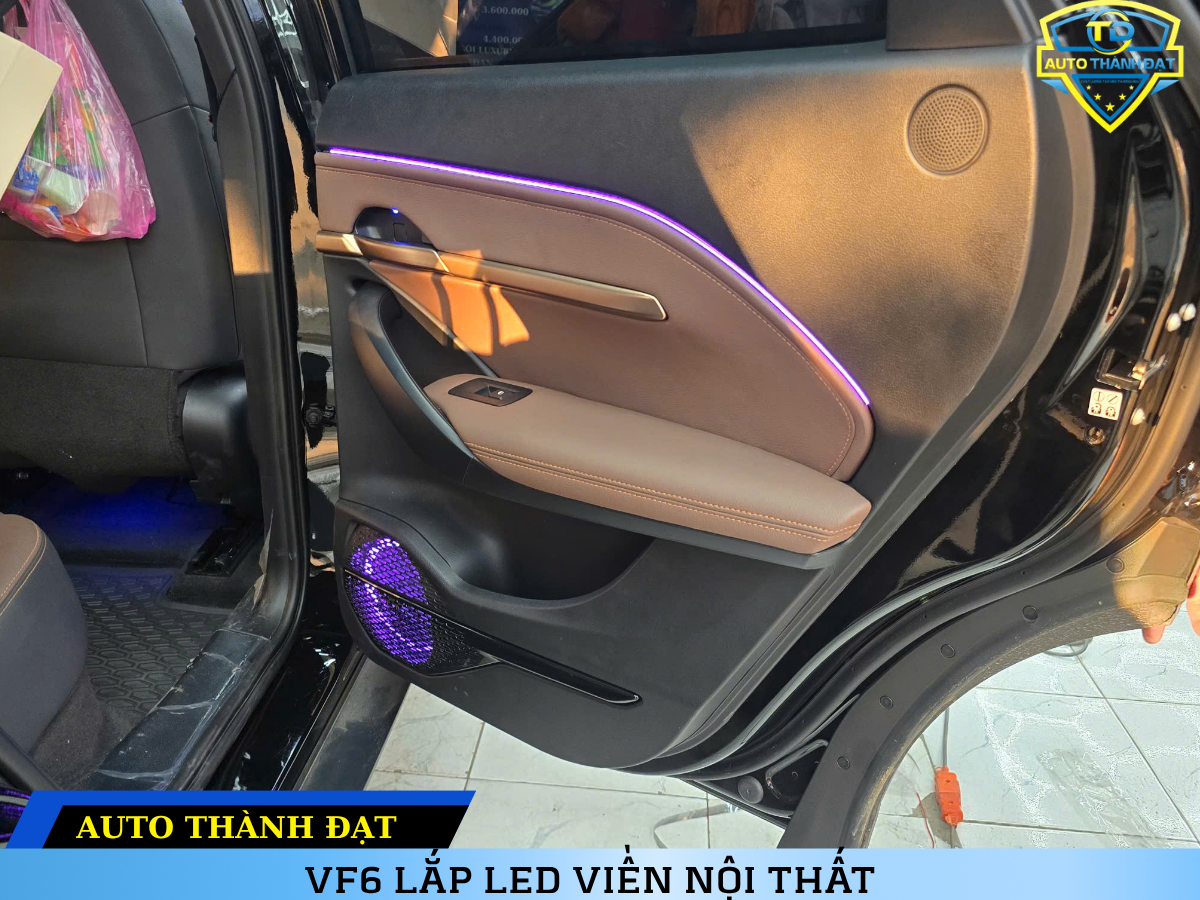 VF6 LẮP LED VIỀN NỘI THẤT