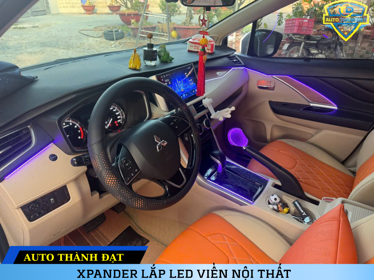 XPANDER LẮP LED VIỀN NỘI THẤT