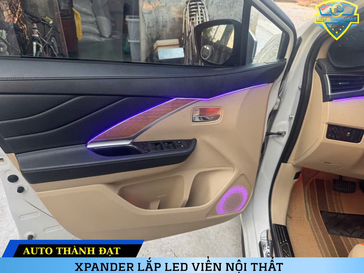 XPANDER LẮP LED VIỀN NỘI THẤT
