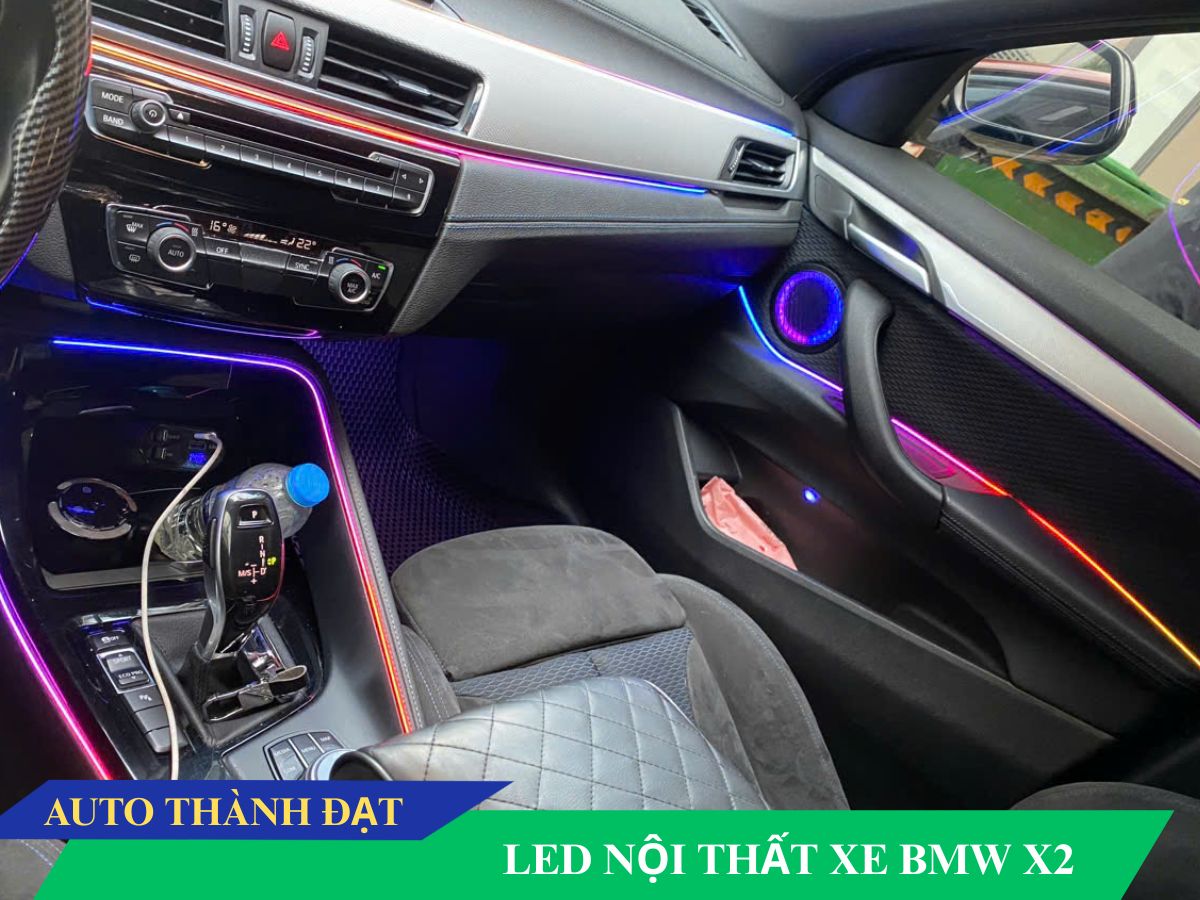 led-noi-that-xe-bmw-x2-3
