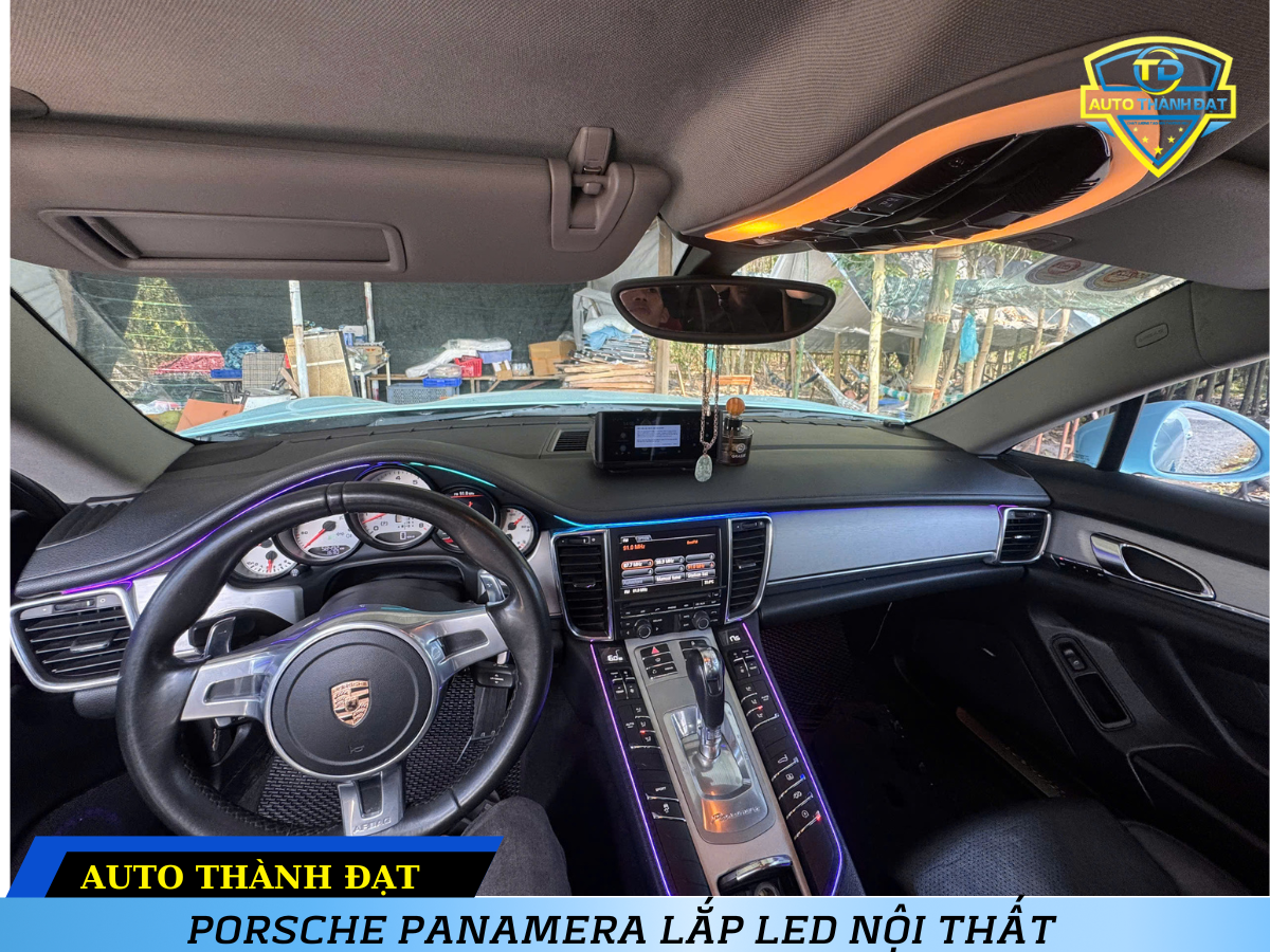 PORSCHE PANAMERA LẮP LED NỘI THẤT