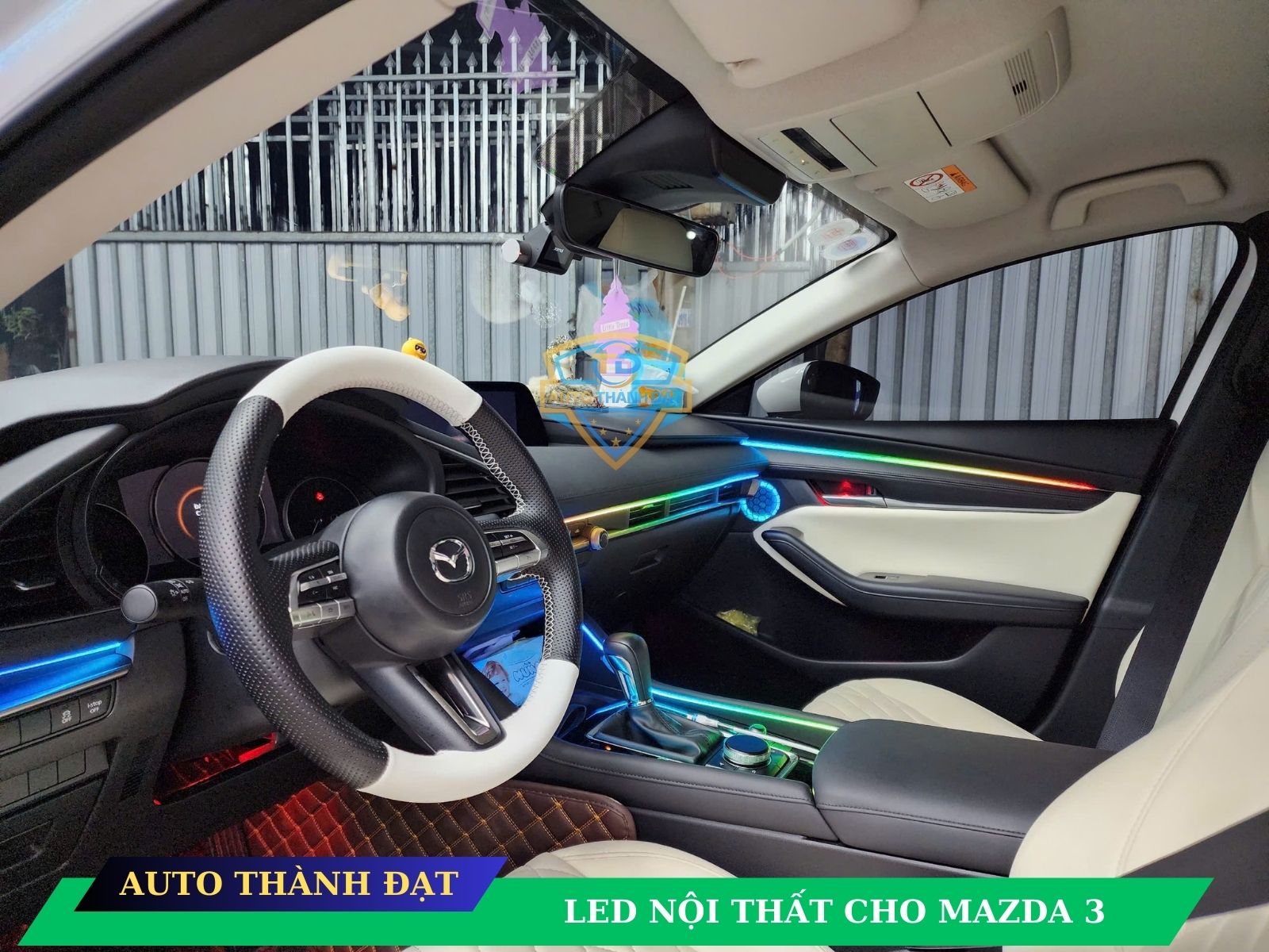 LED NỘI THẤT XE MAZDA 3