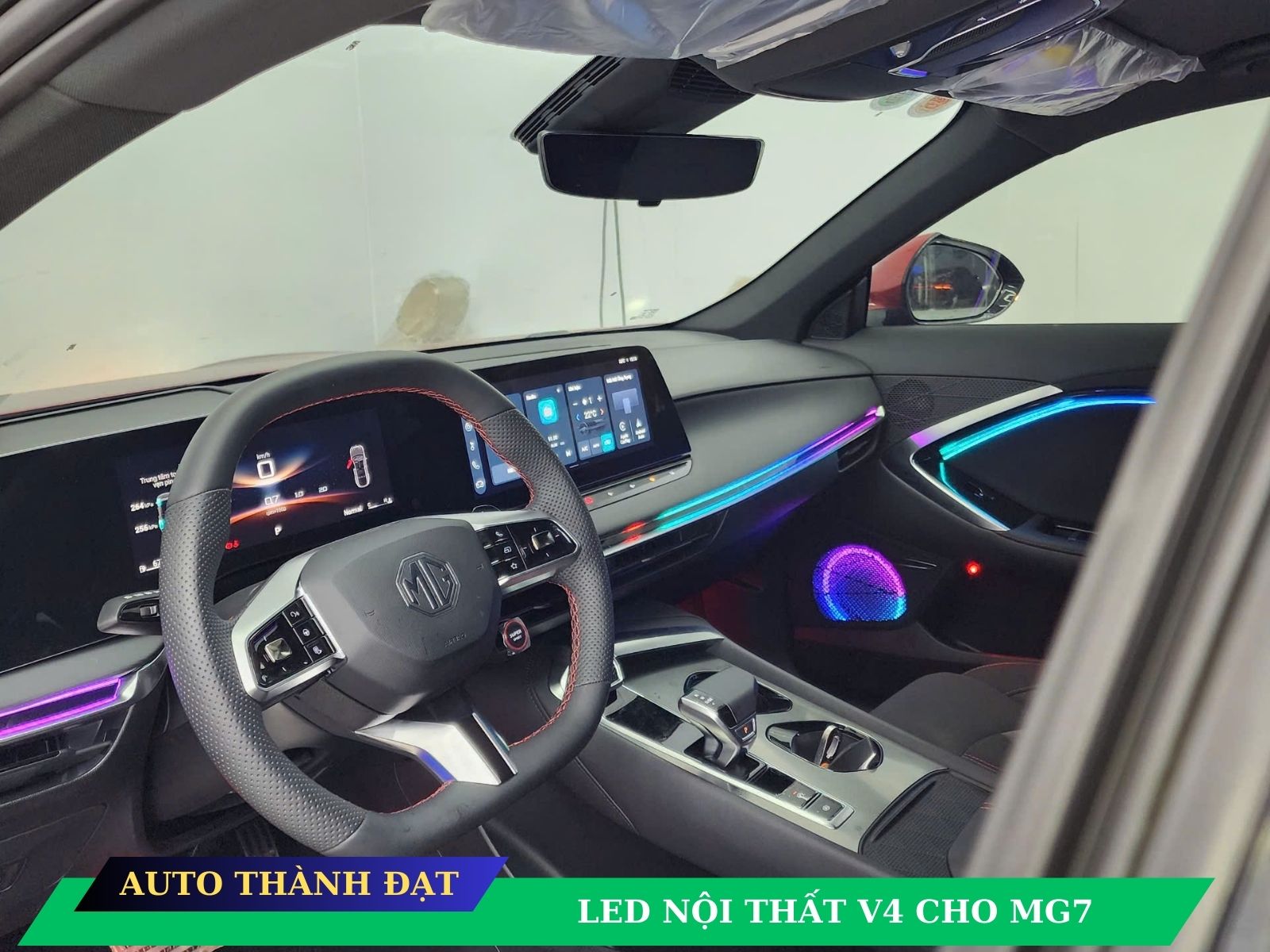 LED NỘI THẤT XE MG7