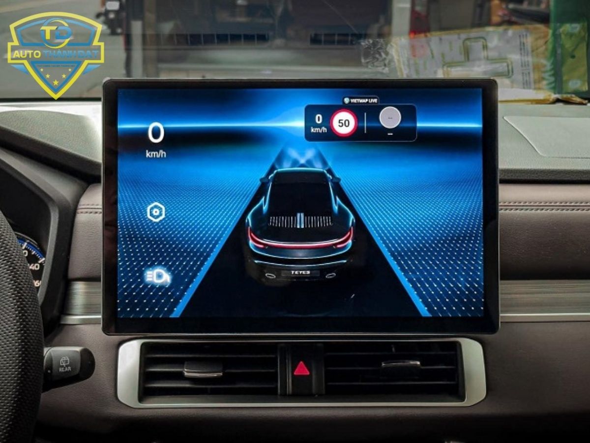 man-hinh-teyes-cc3-2k-max-360