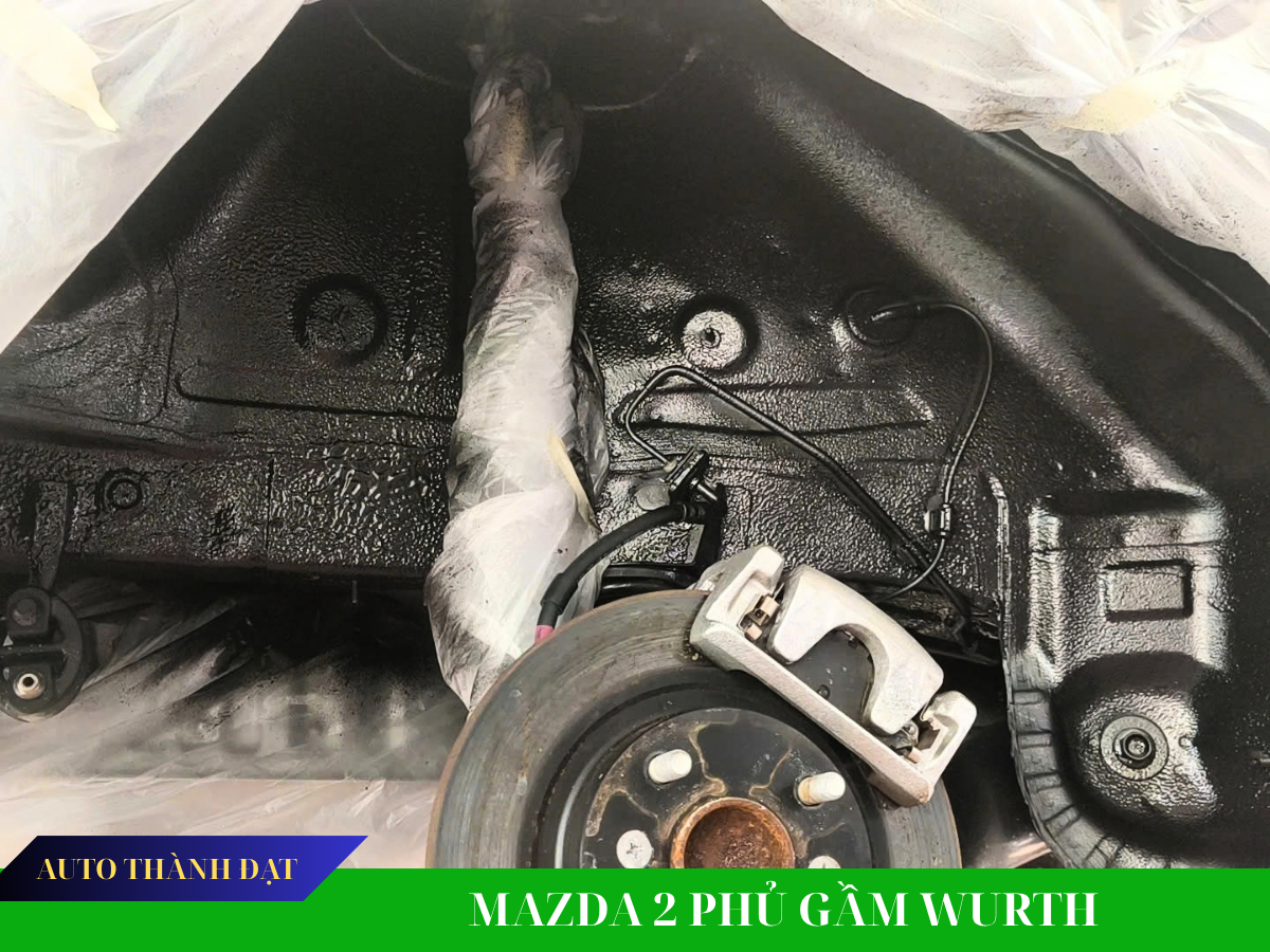 MAZDA 2 PHỦ GẦM CHỐNG SÉT