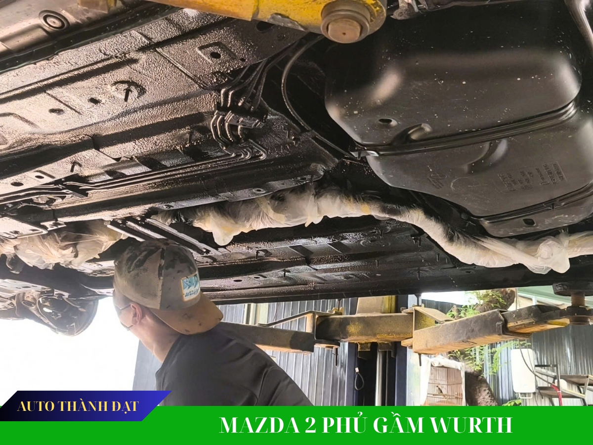 MAZDA 2 PHỦ GẦM CHỐNG SÉT