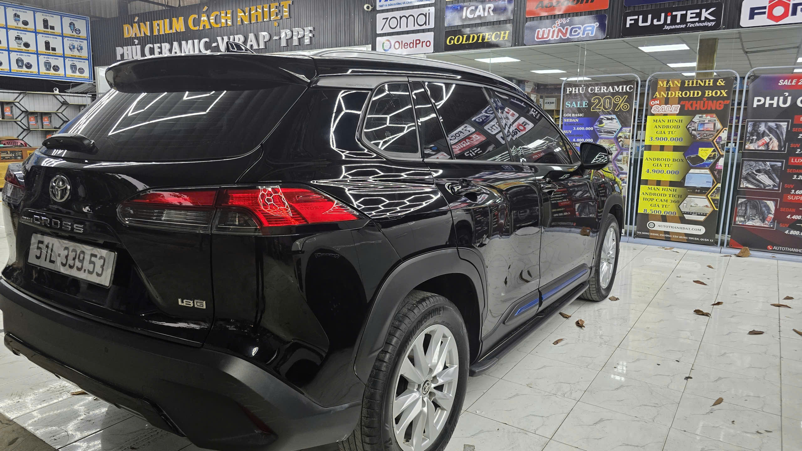 COROLLA CROSS DÁN FILM CÁCH NHIỆT