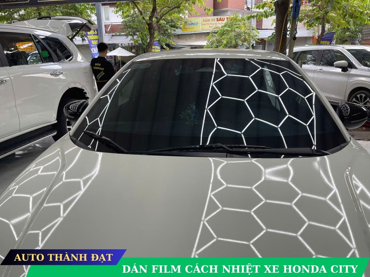 dan-film-cach-nhiet-xe-honda-city
