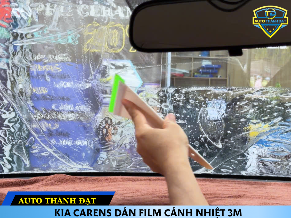 KIA CARENS DÁN FILM CÁCH NHIỆT 3M