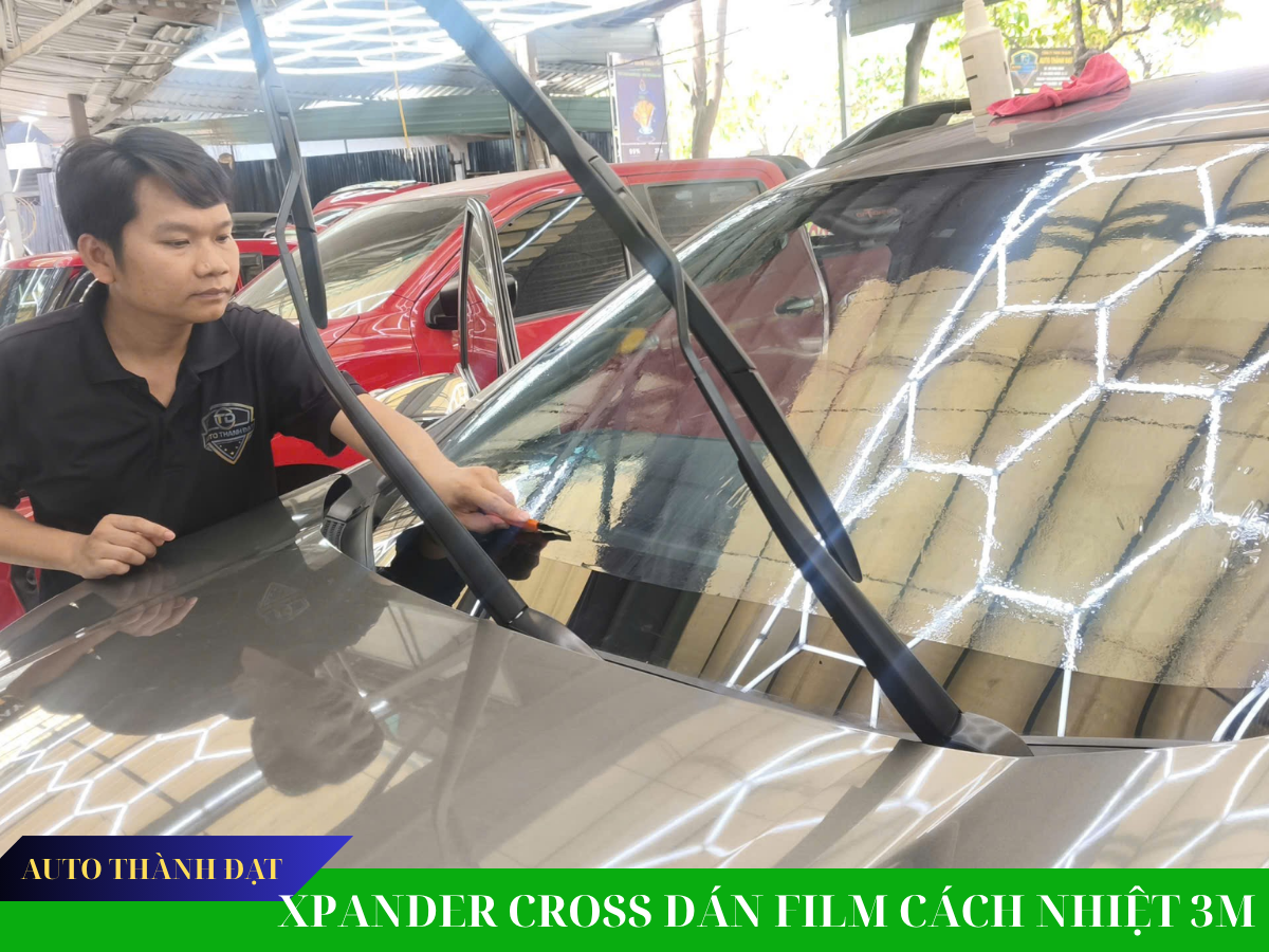 XPANDER CROSS DÁN FILM CÁCH NHIỆT 3M