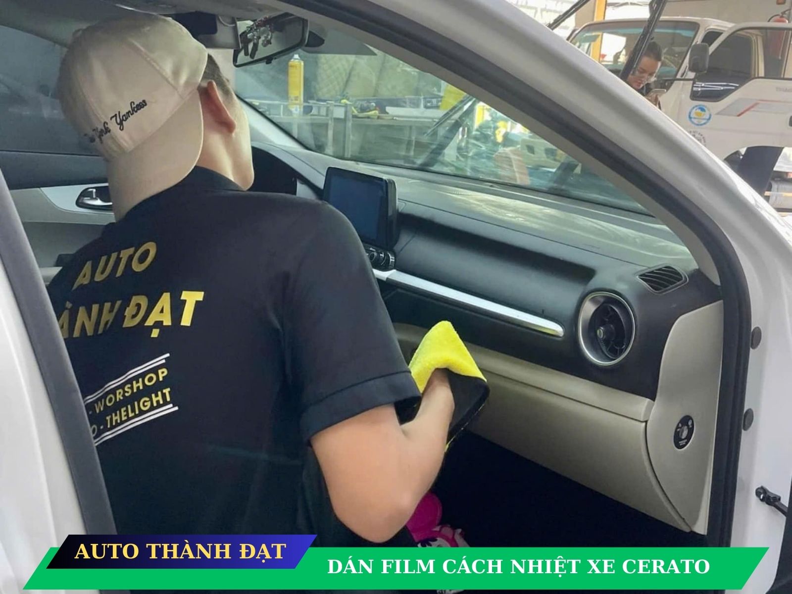 DÁN FILM CÁCH NHIỆT XE CERATO