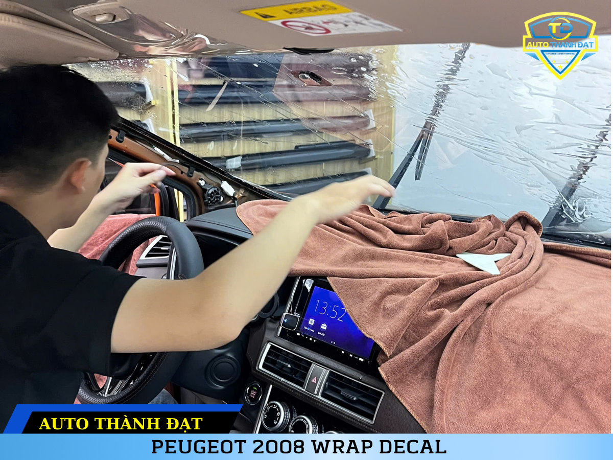 XPANDER CROSS DÁN FILM CÁCH NHIỆT 3M