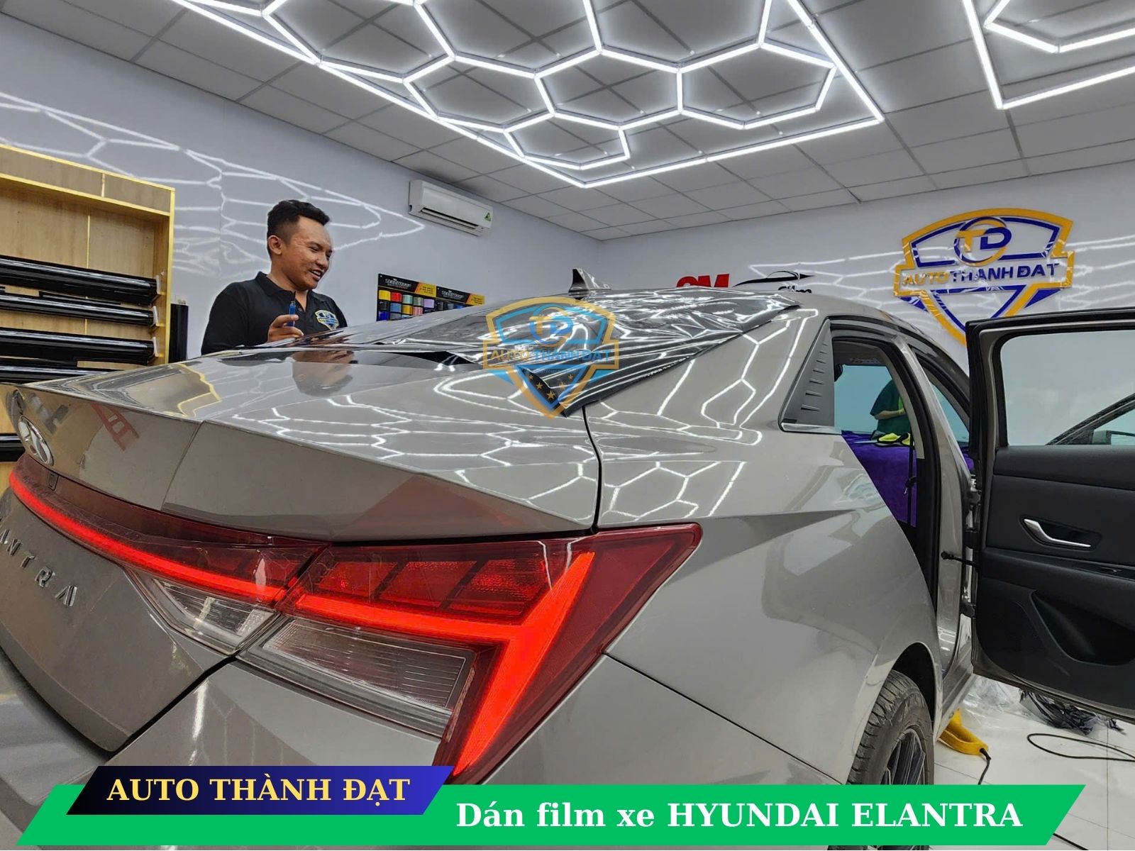 DÁN FILM CÁCH NHIỆT XE HYUNDAI ELANTRA