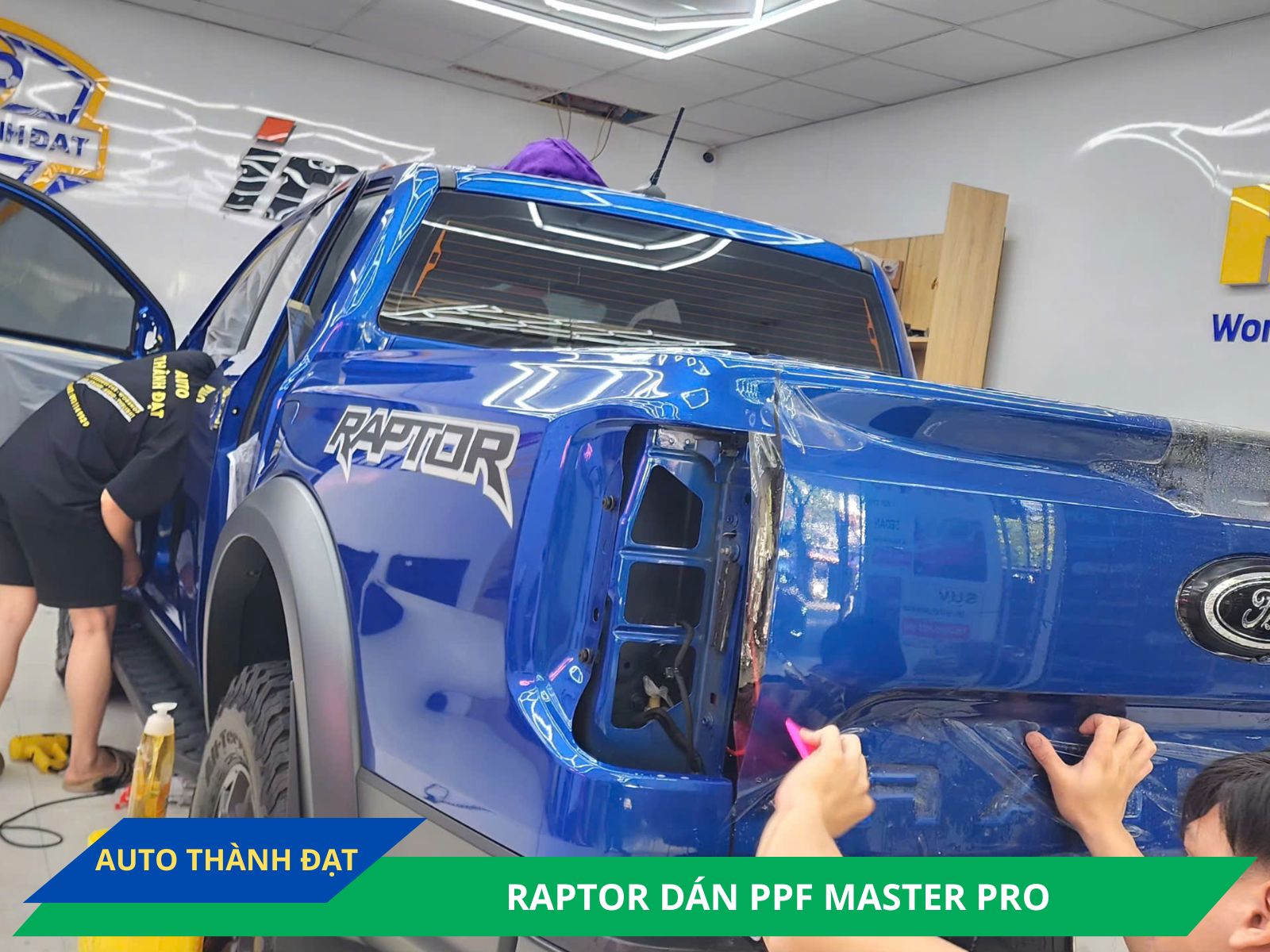 dán PPF cho Ford Raptor