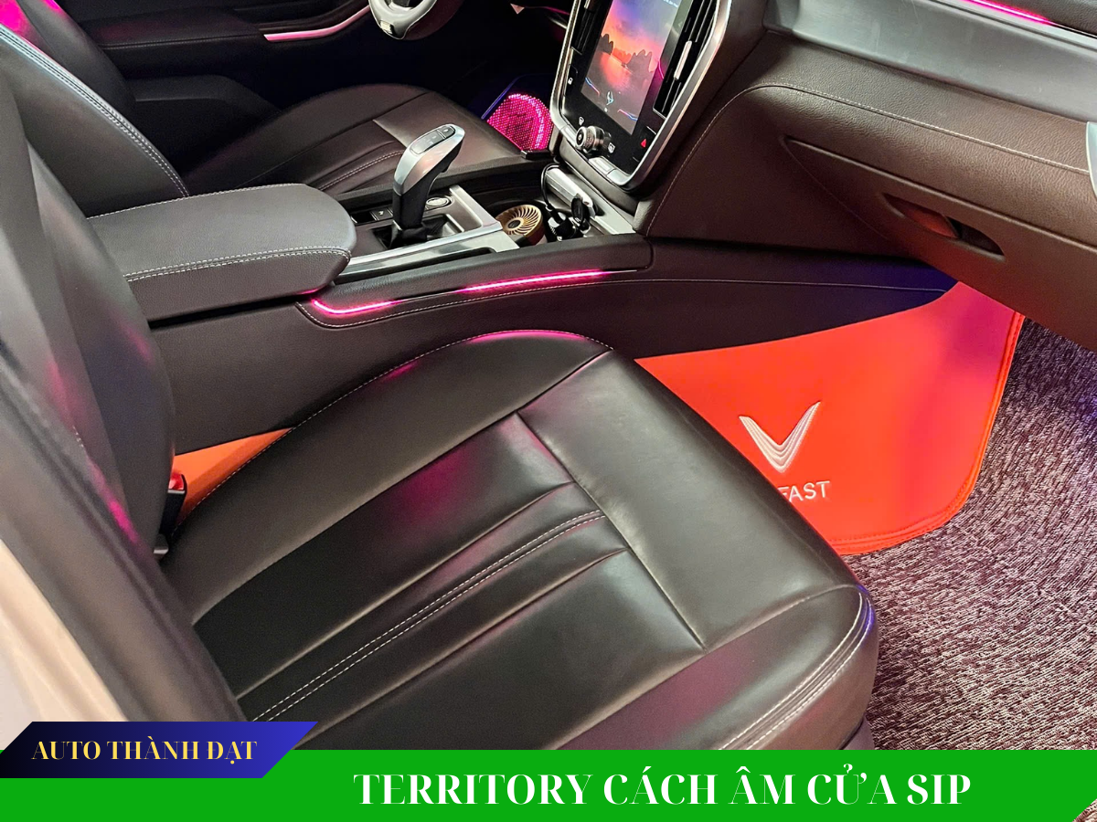 LUX SA LẮP SÀN MICROFIBER