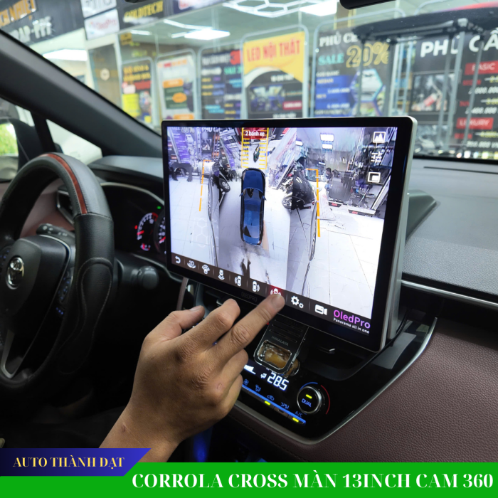 COROLLA CROSS LẮP MÀN HÌNH OLED KÈM CAM 360