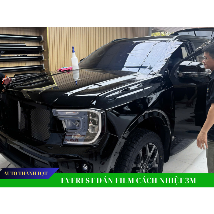 FORD EVEREST DÁN FILM CÁCH NHIỆT 3M