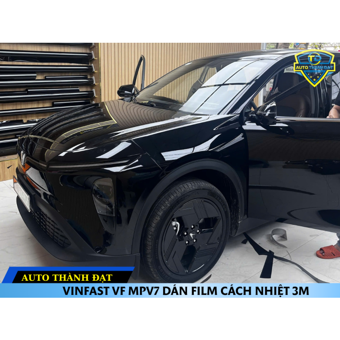 VINFAST VF MPV7 DÁN FILM CÁCH NHIỆT 3M