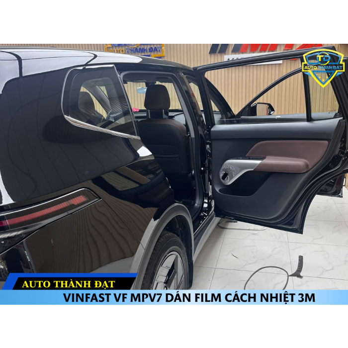 VINFAST VF MPV7 DÁN FILM CÁCH NHIỆT 3M