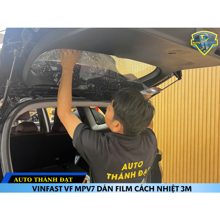 VINFAST VF MPV7 DÁN FILM CÁCH NHIỆT 3M